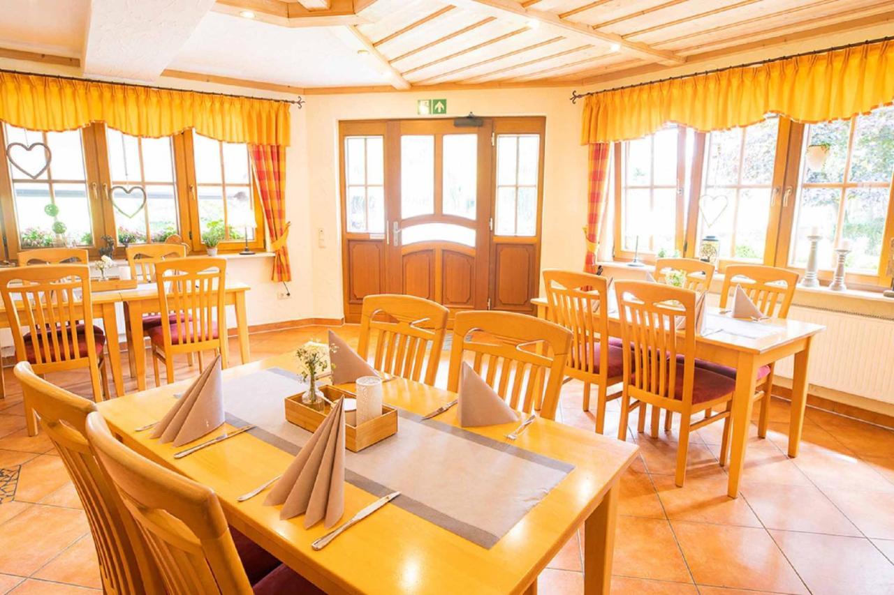 Landgasthaus Steffes Hof Бад-Берлебурґ Екстер'єр фото